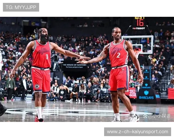 快船队目标巩固前三，持续追赶联盟领头羊，快船全队